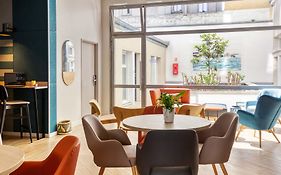 Appart'City Confort Paris Clichy - Mairie
